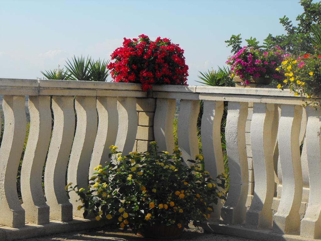 Agriturismoeloropizzuta Lido di Noto Oda fotoğraf