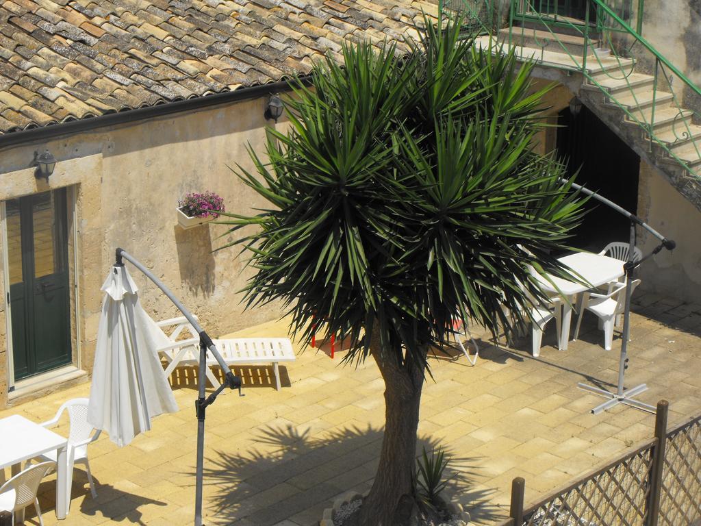 Agriturismoeloropizzuta Lido di Noto Oda fotoğraf