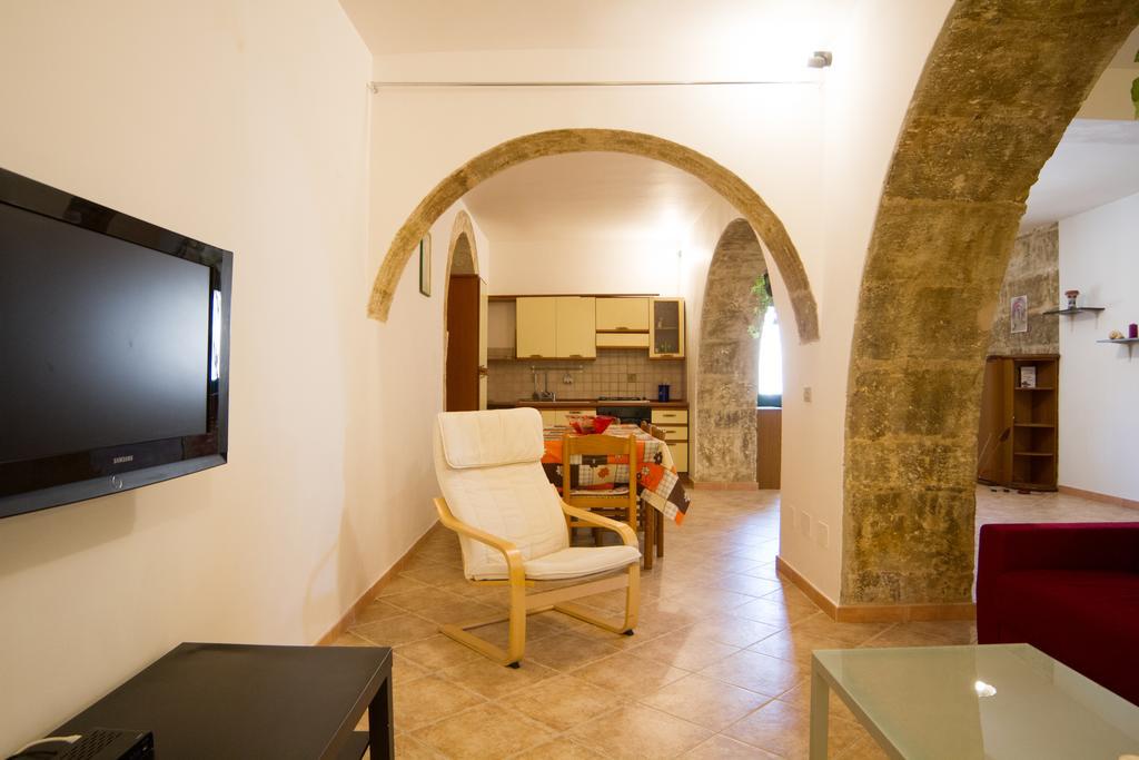 Agriturismoeloropizzuta Lido di Noto Dış mekan fotoğraf